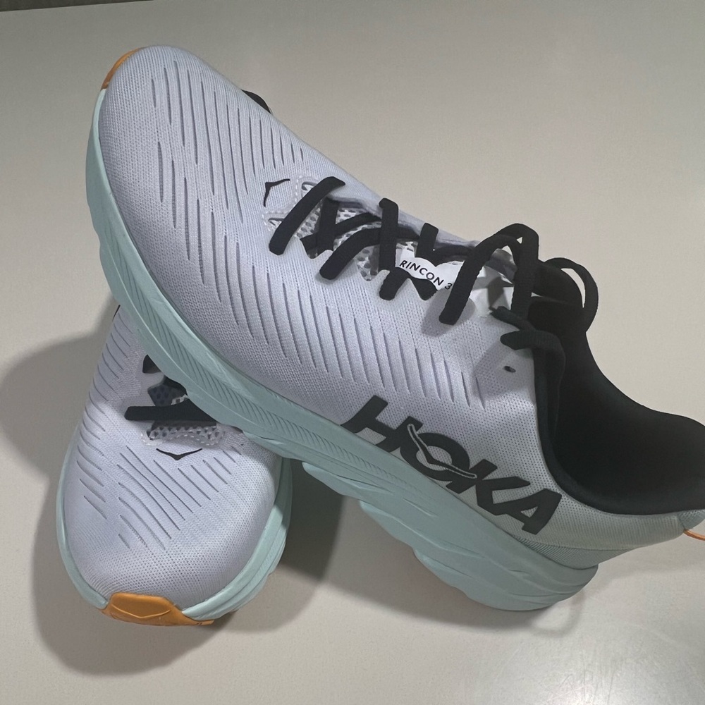 NWOT OR BOX MEN size 9.5D